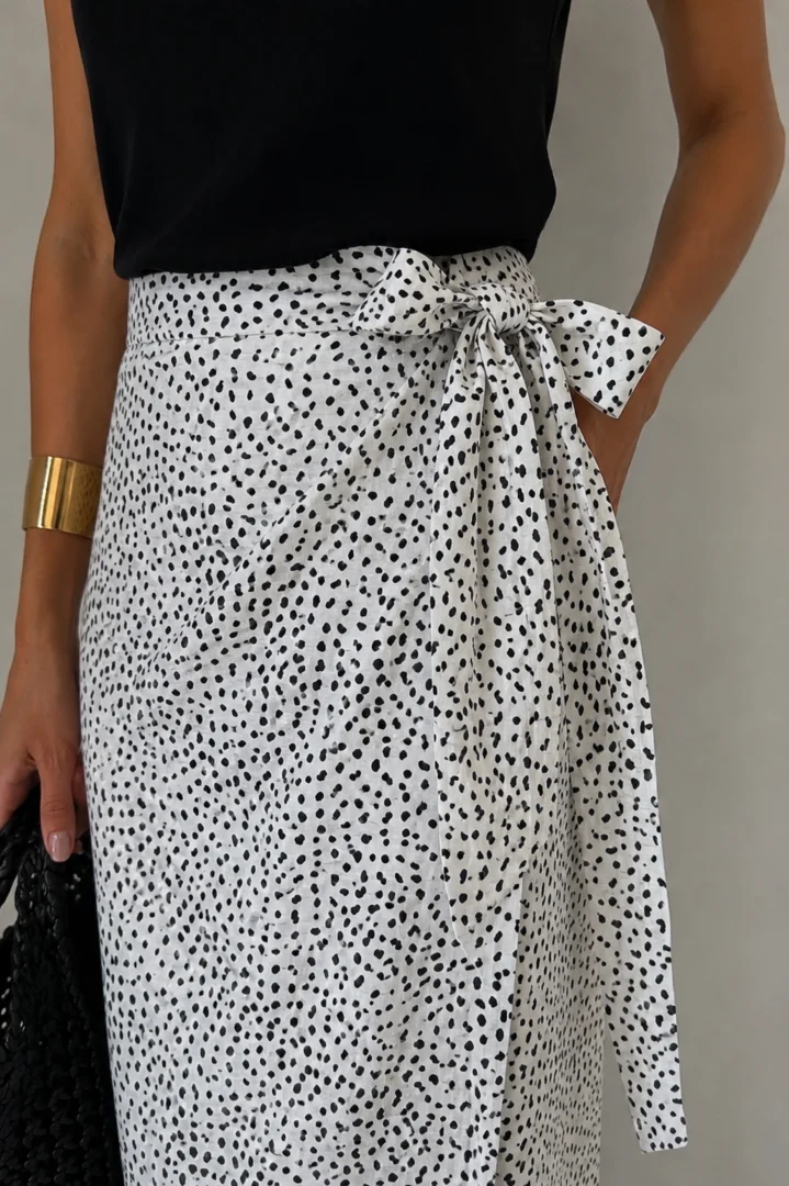Φολέγανδρος Wrap Skirt - Image 3