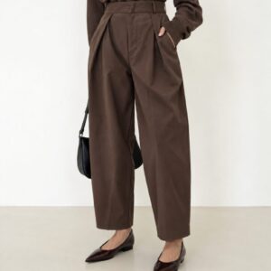 Wide-Leg Pleated Trousers - Thumbnail Image 2